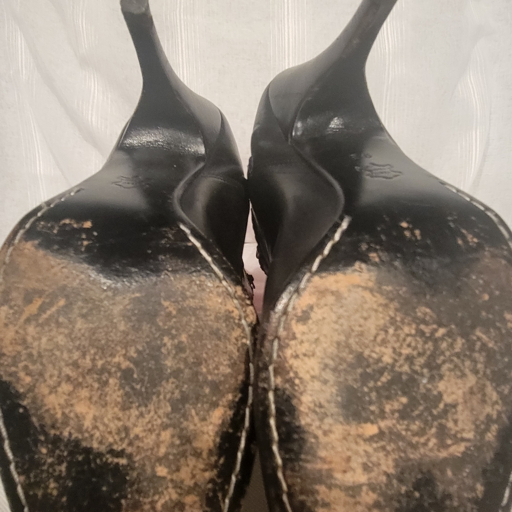Charles David Ankle Boots - Picture 5 of 9